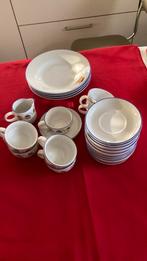 Nieuw Servies met fijne figuren, Ophalen