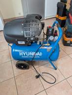 Hyundai 3 pk compressor met 2 cilinders (olie), Ophalen, 6 tot 10 bar, Zo goed als nieuw, 25 tot 100 liter