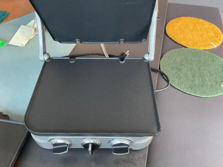 Grill Cuisinart, Electroménager, Plaques de gril, Comme neuf, Gril de table, Enlèvement