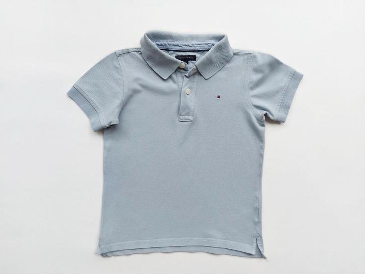 TOMMY HILFIGER Polo bleu clair 7 ans / 122 > état excellent, Enfants & Bébés, Vêtements enfant | Taille 122, Comme neuf, Garçon