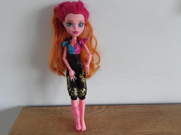 poupée Monster High de Mattel, Kinderen en Baby's, Speelgoed | Poppen, Gebruikt, Overige typen, Ophalen of Verzenden