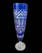 blauwe kristallen vaas., Antiek en Kunst, Antiek | Glaswerk en Kristal, Ophalen of Verzenden