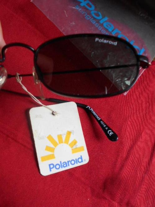 zonnebril, nieuw, polaroid, 10 €/stuk + 2 vintage, Handtassen en Accessoires, Zonnebrillen en Brillen | Dames, Nieuw, Zonnebril