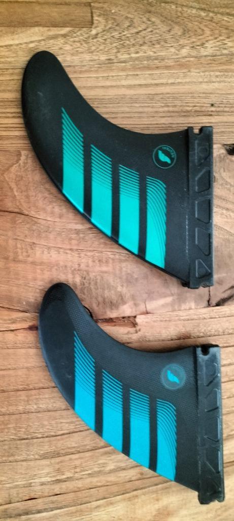 Surfboard vinnen, Watersport en Boten, Golfsurfen, Zo goed als nieuw, Overige typen, Met vinnen, Ophalen