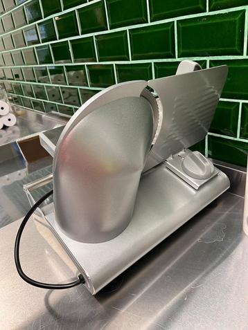 Snijmachine beschikbaar voor biedingen