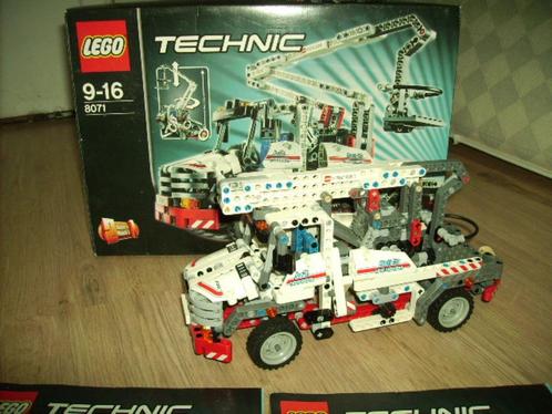 lego technic 8071, Kinderen en Baby's, Speelgoed | Duplo en Lego, Zo goed als nieuw, Lego, Complete set, Ophalen of Verzenden