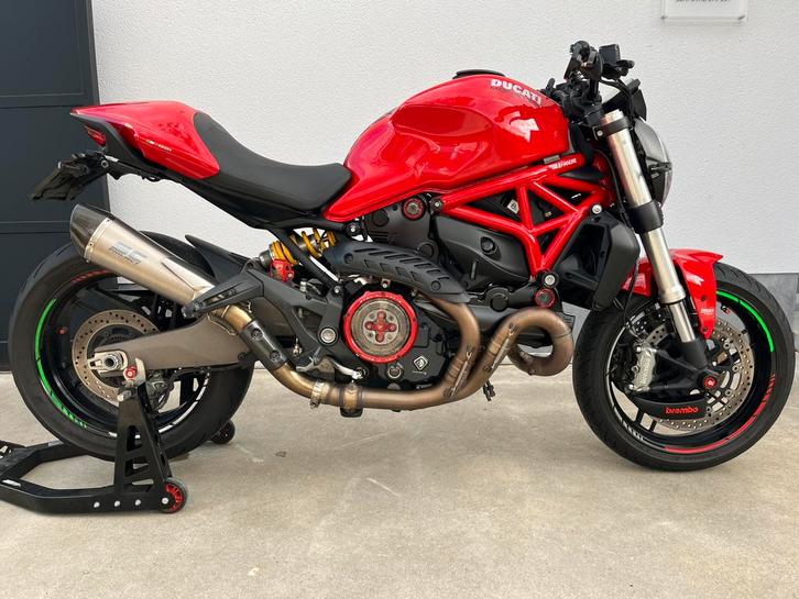 Ducati monster 821, Motoren, Motoren | Ducati, Particulier, Naked bike, meer dan 35 kW, 2 cilinders, Motorrijbewijs A, Ophalen