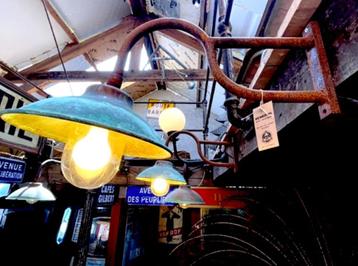 robuuste stallamp wandlamp binnen buiten  beschikbaar voor biedingen