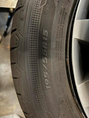Hankook-banden met velgen beschikbaar voor biedingen