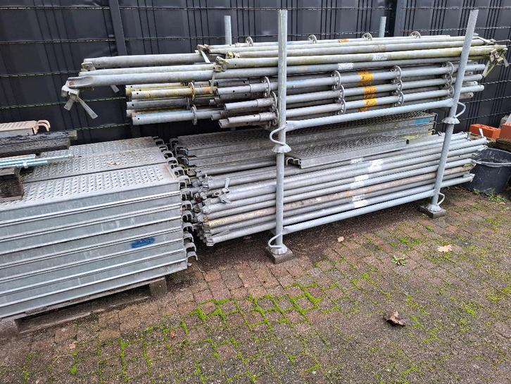 afix /layher stelling te koop, Doe-het-zelf en Bouw, Steigers, Gebruikt, 5 meter of hoger, Ophalen