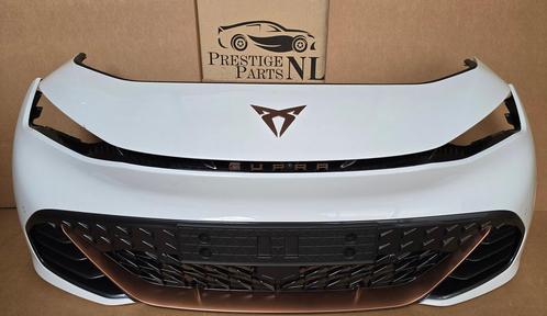 Voorbumper CUPRA BORN Elektrisch COMPLEET BUMPER PDC CAMERA, Auto-onderdelen, Carrosserie, Bumper, Voor, Gebruikt, Ophalen of Verzenden