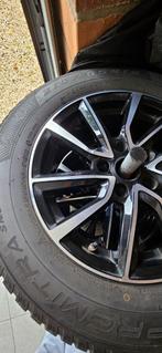 Winterbanden op velg 215/65 R16, Auto-onderdelen, Banden en Velgen, Ophalen, 16 inch, Banden en Velgen, Winterbanden