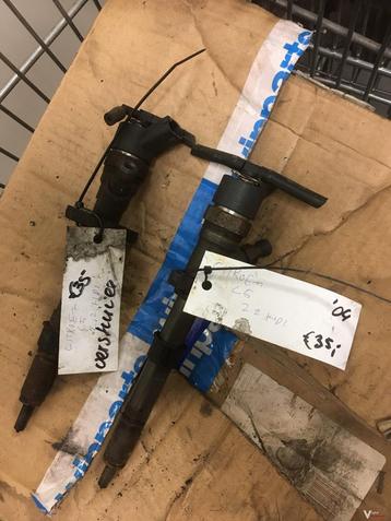 Citroen C5 2.2 hdi verstuiver 2004 2 stuks beschikbaar voor biedingen