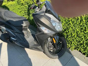 Scooter 125cc sym beschikbaar voor biedingen