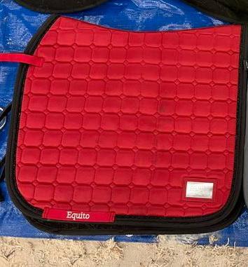 Equestrian stockholm & Equito, Dieren en Toebehoren, Paarden en Pony's | Dekens en Dekjes, Zo goed als nieuw, Ophalen of Verzenden