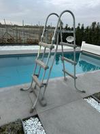Zwembadladder-GRATIS, Tuin en Terras, Ophalen, Zo goed als nieuw