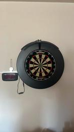 Dartsblok met alle toebehoren ., Sport en Fitness, Ophalen, Zo goed als nieuw