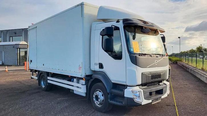 Volvo FL 250 (bj 2016), Auto's, Vrachtwagens, Bedrijf, Te koop, Volvo, Diesel, Euro 6, Automaat, Achterwielaandrijving, BTW verrekenbaar
