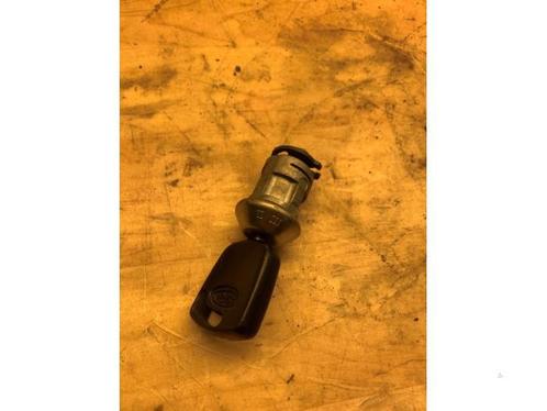 Kontaktslot + Sleutel van een Ford Fiesta, Auto-onderdelen, Overige Auto-onderdelen, Ford, Gebruikt, 3 maanden garantie, Ophalen of Verzenden