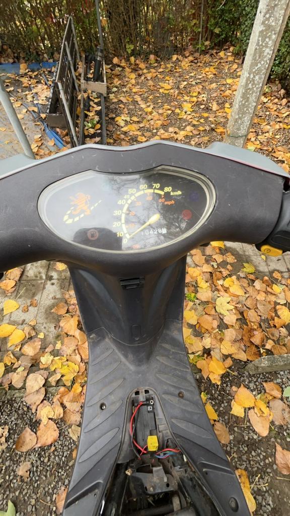 Peugoet vivacity 1 classe b, Fietsen en Brommers, Scooters | Peugeot, Gebruikt, Vivacity, Klasse B (45 km/u), Tweetakt, Ophalen
