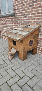 Kat huisje met zonnepaneel en ledverlichting, Dieren en Toebehoren, Ophalen of Verzenden