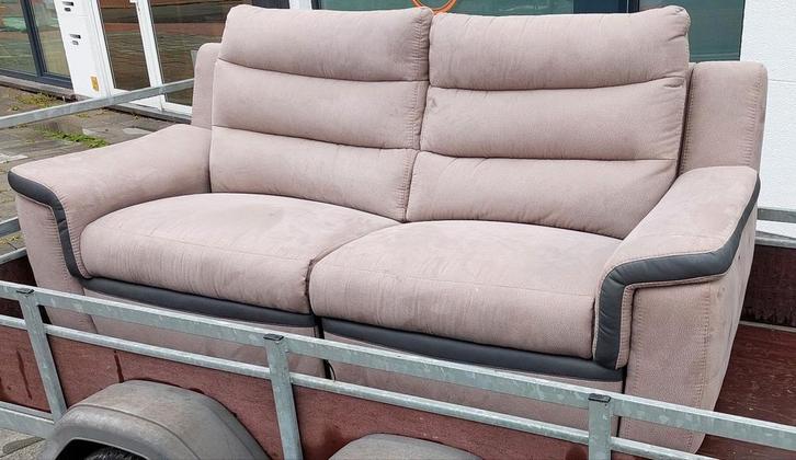 Dubbele relaxzetel (nieuwstaat), Huis en Inrichting, Zetels | Zetels en Chaises Longues, Zo goed als nieuw, Tweepersoons, 150 tot 200 cm