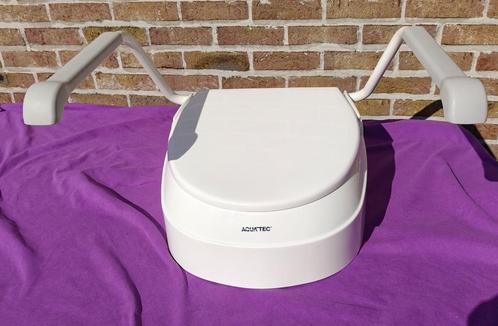 Toiletverhoger Aquatec 900, Diversen, Verpleegmiddelen, Zo goed als nieuw, Ophalen