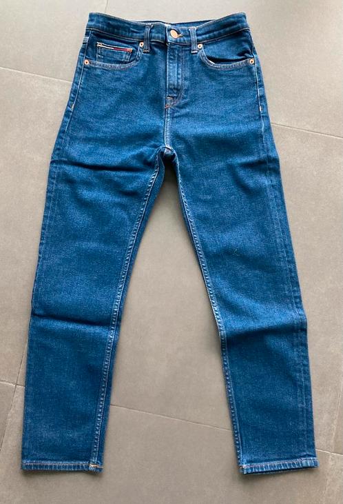 Jeans dames Tommy mt 26/30, Kleding | Dames, Spijkerbroeken en Jeans, Zo goed als nieuw, W27 (confectie 34) of kleiner, Blauw
