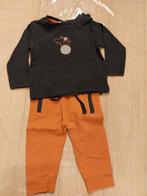 Set bloes + broek- jongen -zwart/bruin-maat 74 (valt als 68), Kinderen en Baby's, Babykleding | Maat 68, Nieuw, Ophalen of Verzenden