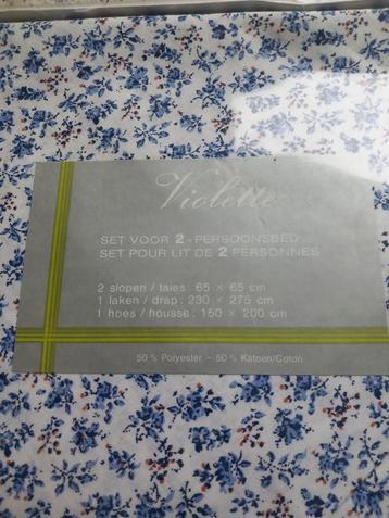 Blauw bovenlaken met hoeslaken en slopen 2pers beschikbaar voor biedingen