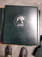 7 Boeken met postzegels WWF, Postzegels en Munten, Ophalen
