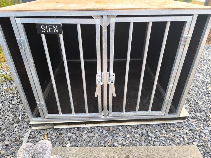 Autobench Hondenbench, Dieren en Toebehoren, Hondenhokken, Zo goed als nieuw, Ophalen