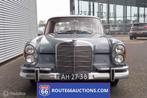 Mercedes-Benz 220 S | 1962 | Route 66 Auctions, Auto's, Zwart, Mercedes-Benz, Bedrijf, Handgeschakeld