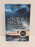 Boek A Storm of Swords II: Blood and Gold, Livres, Fantastique, Comme neuf, George R.R. Martin, Enlèvement ou Envoi