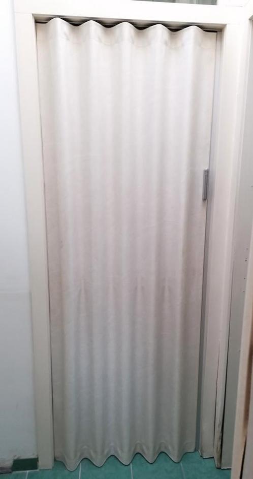 Lederen vouwdeur lichtgrijs, Huis en Inrichting, Overige Huis en Inrichting, Gebruikt, Ophalen
