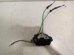 PORTIERVANGER CV ELEKTR. LINKS ACHTER i30 Crosswagon (WWH), Gebruikt, Links, Hyundai