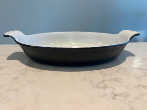 Gietijzeren Ovenschaal mat zwart 29 cm goede staat, Huis en Inrichting, Keuken | Potten en Pannen, Zo goed als nieuw, Overige typen