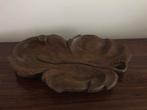Grote vol houten schotel schaal bladvorm, Antiek en Kunst, Ophalen of Verzenden