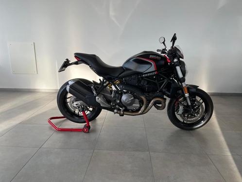 Ducati Monster 821 Stealth, Motos, Motos | Ducati, Entreprise, Naked bike, plus de 35 kW, 2 cylindres, Enlèvement