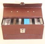 Vintage Koffertje Voor 15 Muziekcassetjes / Met Slotje, Enlèvement ou Envoi