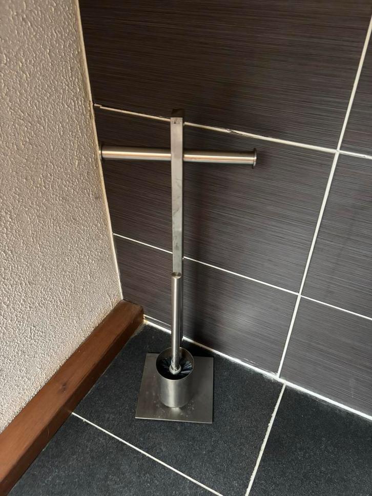 Sanitair, wasbakken, meubeltjes, spiegels, deurpompen, tork, Doe-het-zelf en Bouw, Sanitair, Kraan, Ophalen