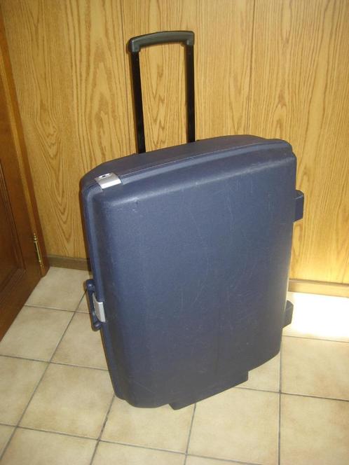 grote valies samsonite met 2 wieltjes 75cm x 55 x 26, Handtassen en Accessoires, Koffers, Gebruikt, Hard kunststof, 70 cm of meer