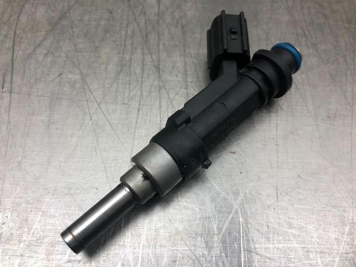 INJECTOR BRANDSTOF Toyota Yaris III (P13) (|2320947010|), Auto-onderdelen, Brandstofsystemen, Toyota, Gebruikt
