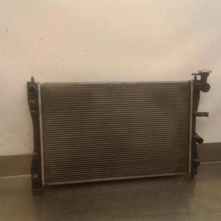 RADIATEUR Mitsubishi Colt (Z2 / Z3) (01-2004/06-2012), Auto-onderdelen, Airco en Verwarming, Mitsubishi, Gebruikt