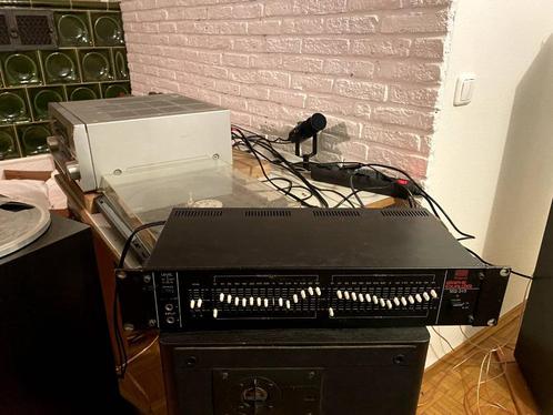 Roland 315 SEQ Graphic Equalizer, TV, Hi-fi & Vidéo, Amplificateurs & Ampli-syntoniseurs, Utilisé, Autres systèmes, Enlèvement ou Envoi