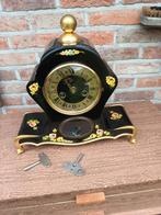 belle horloge à cape en fonctionnement, Antiquités & Art, Antiquités | Horloges, Enlèvement ou Envoi