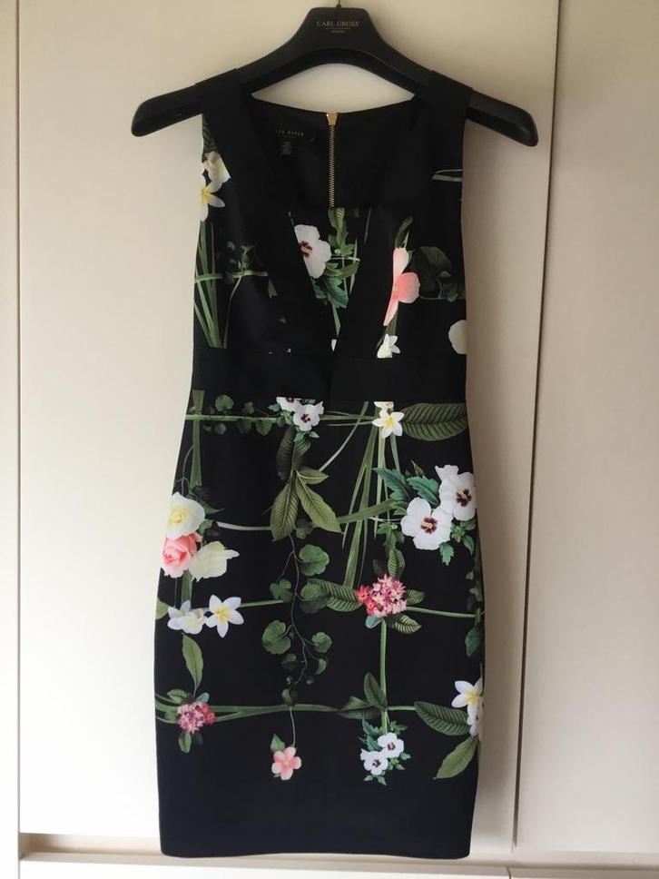 Ted Baker jurkje maat 1 (XS of kleiner), Kleding | Dames, Jurken, Zo goed als nieuw, Maat 34 (XS) of kleiner, Zwart, Boven de knie