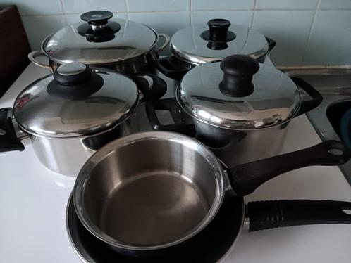 Kookpotten, Huis en Inrichting, Keuken | Potten en Pannen, Gebruikt, Pannenset, Inox, Ophalen of Verzenden