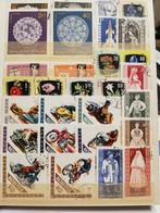 Album met 459 gebruikte postzegels van Hongarije, Postzegels en Munten, Ophalen of Verzenden, Gestempeld