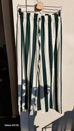 Groen wit gestreepte losse broek, Ophalen of Verzenden, Zo goed als nieuw, Wit